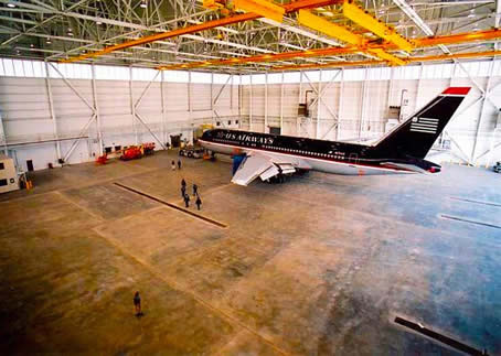 US_Airways_Hangar_130409.jpg